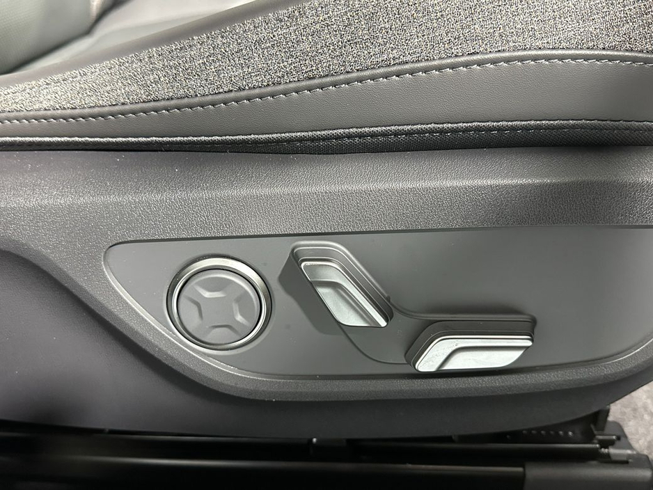 2026 Kia EV5 - image 21