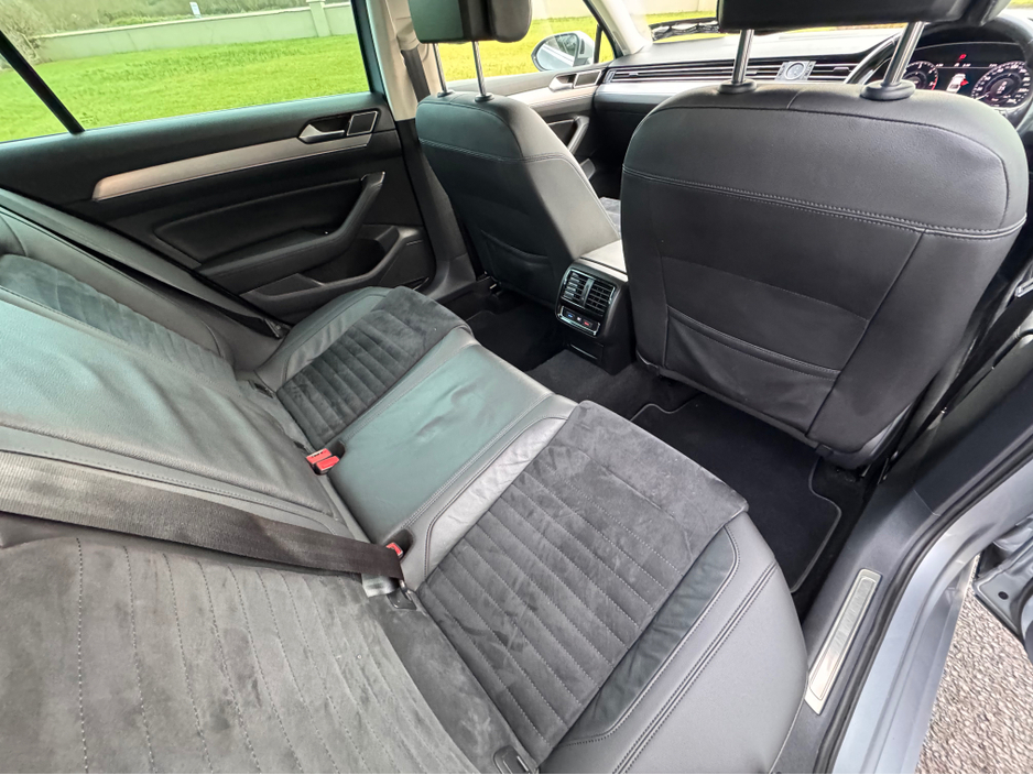 2019 Volkswagen Passat HIGHLINE 2.0 TDI MANUAL 6SPEED FWD 150HP 4DR €15,450