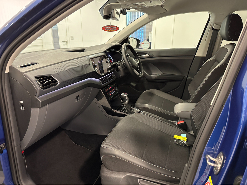 2019 Volkswagen T-Cross (192) T CROSS 1.0TSI DSG LOW KMS 1ST PLUS VW/AUDI SPECIALISTS WWW.DENISDARCYCARS.IE €20,950