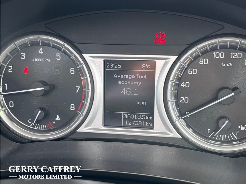 2016 Suzuki Vitara - image 12