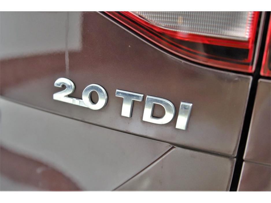 2020 Volkswagen Touran 2.0 TDI DSG COMFORTLINE *FULL BEIGE LEATHER*