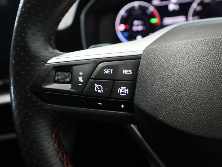 2021 SEAT Leon *64* FR PHEV S-A DSG €18,995