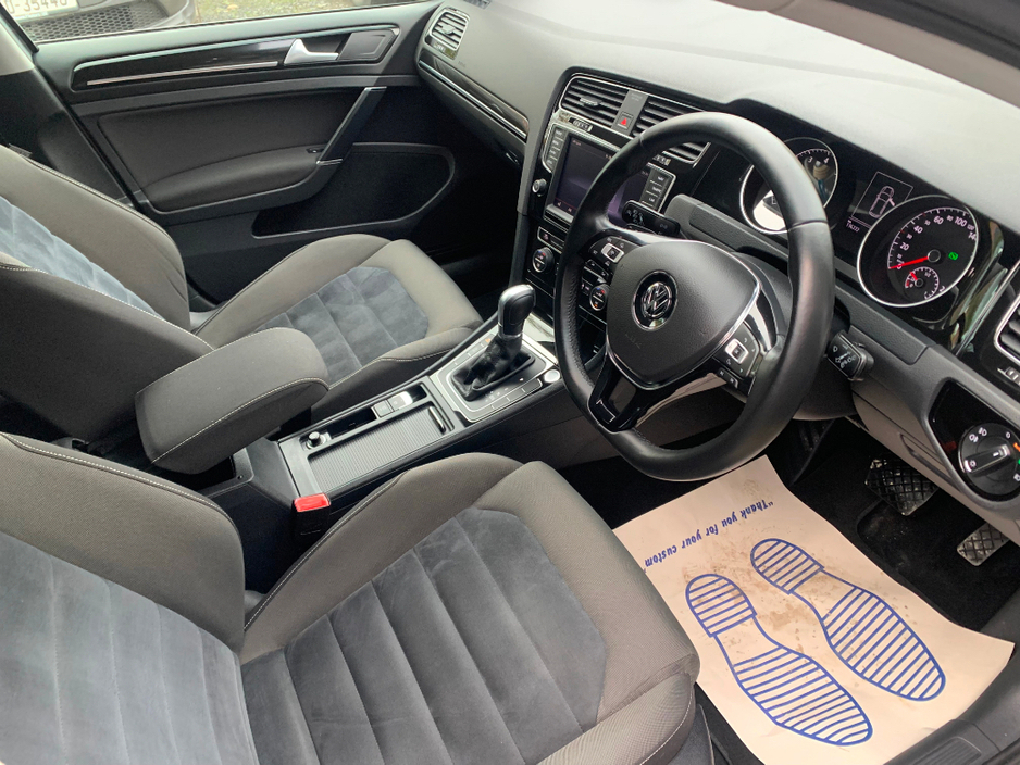 2014 Volkswagen Golf 1.4 TSI 150 BHP HIGHLINE DSG 5DR // LOW MILEAGE // GREAT CONDITION // REVERSE CAMERA, CRUISE AND PRIVACY GLASS // €10,950