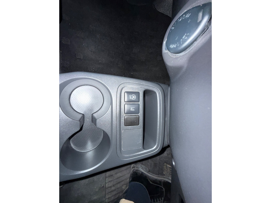 2020 Mitsubishi Mirage - image 17