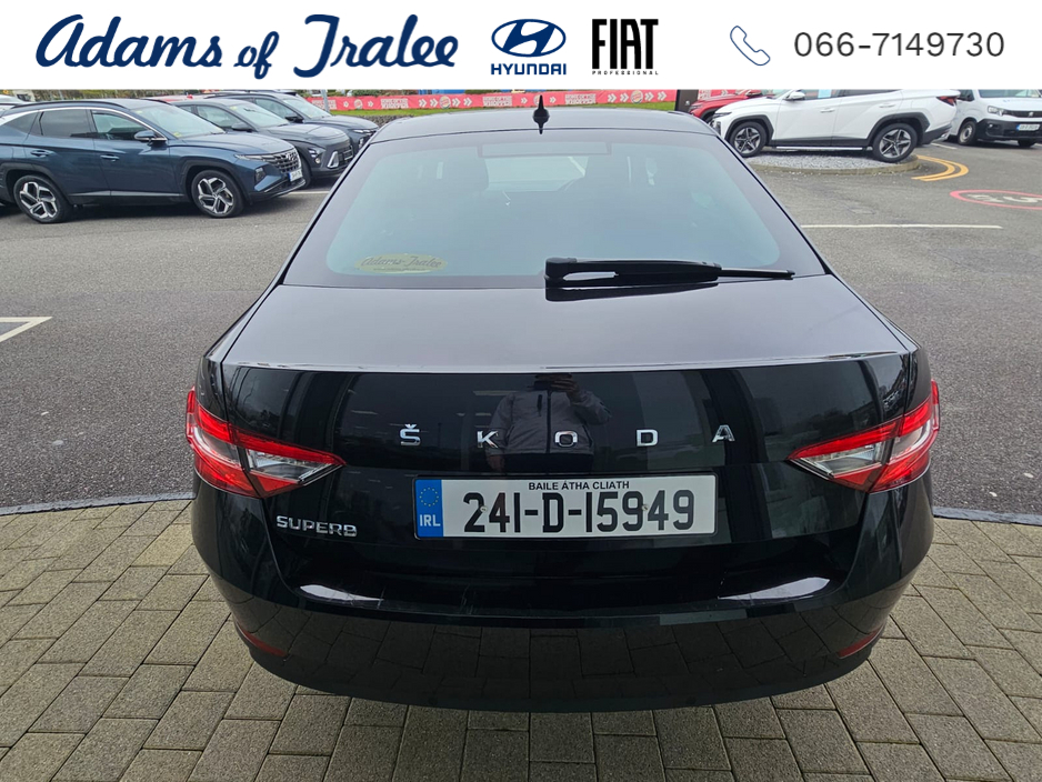 2024 Skoda Superb - image 6