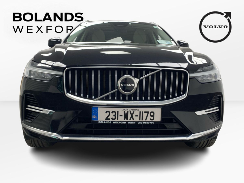 2023 Volvo XC60 - image 7