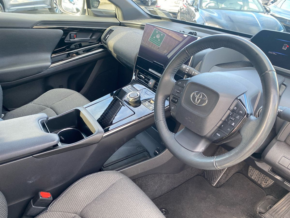 2023 Toyota bZ4X - image 9