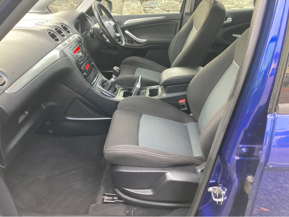 2014 Ford S-Max - image 15