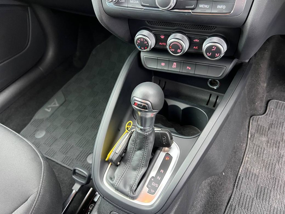2017 Audi A1 S-LINE PACK 1.0 TFSI * AS NEW CAR * // VERY LOW MILEAGE // NEW 17" S-LINE ALLOYS // FULL SERVICE HISTORY €15,995