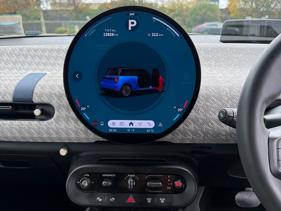 2024 MINI Hatch - image 10