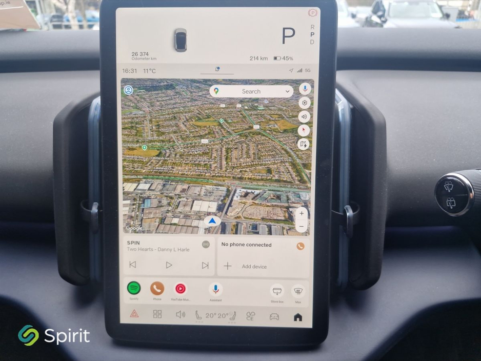 2024 Volvo EX30 - image 12