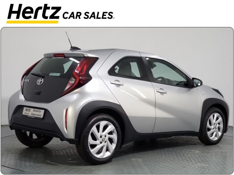 2023 Toyota Aygo X - image 8