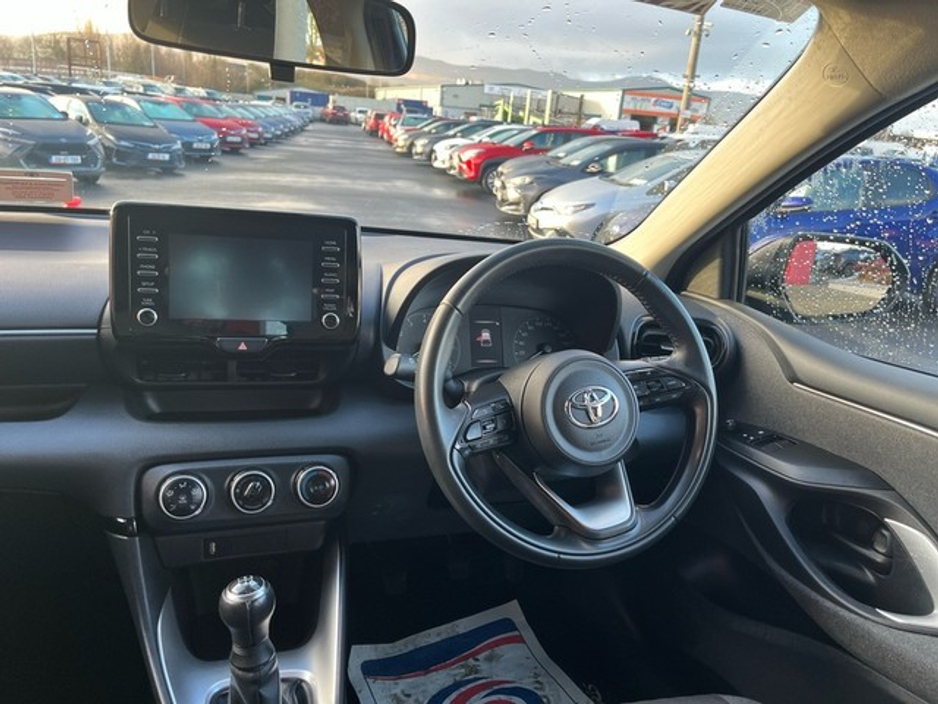 2021 Toyota Yaris 1.0 LUNA 4DR €19,950