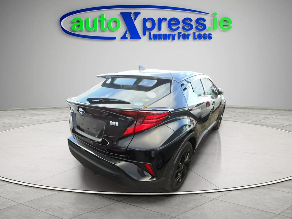2021 Toyota C-HR HIGH SPEC LEATHER PACK 1.8 Hybrid G MODE NERO SAFETY PLUS €25,995