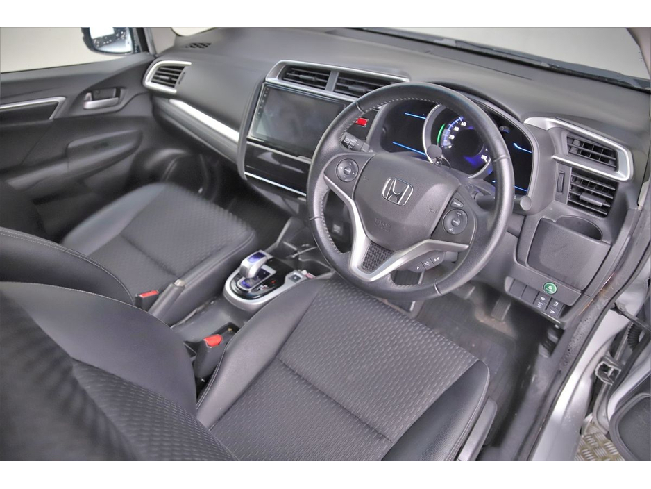 2016 Honda Fit - image 19