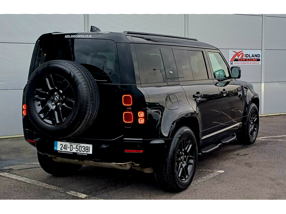 2024 Land Rover Defender - image 17