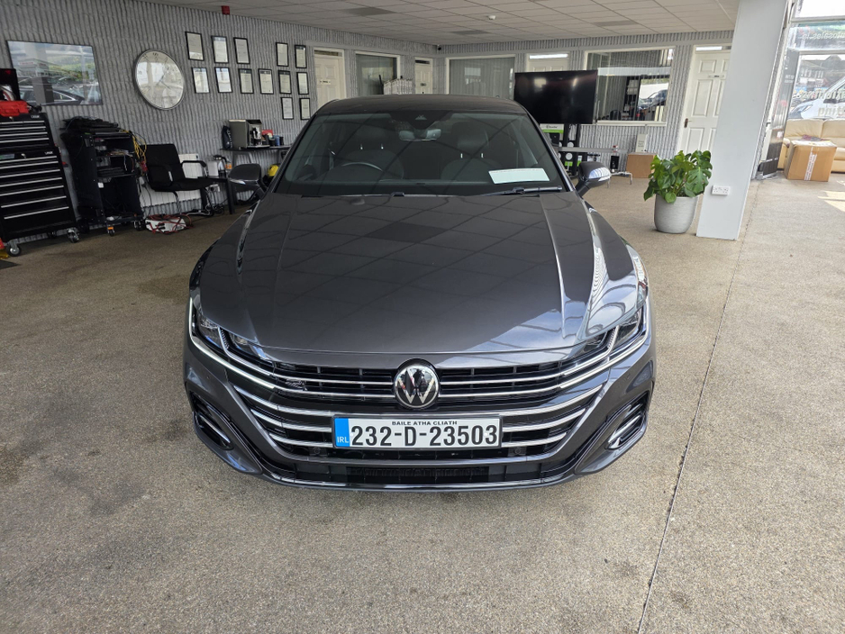 2023 Volkswagen Arteon - image 3