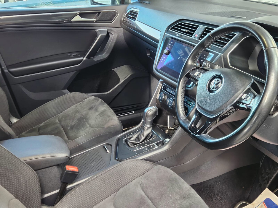 2017 Volkswagen Tiguan - image 18