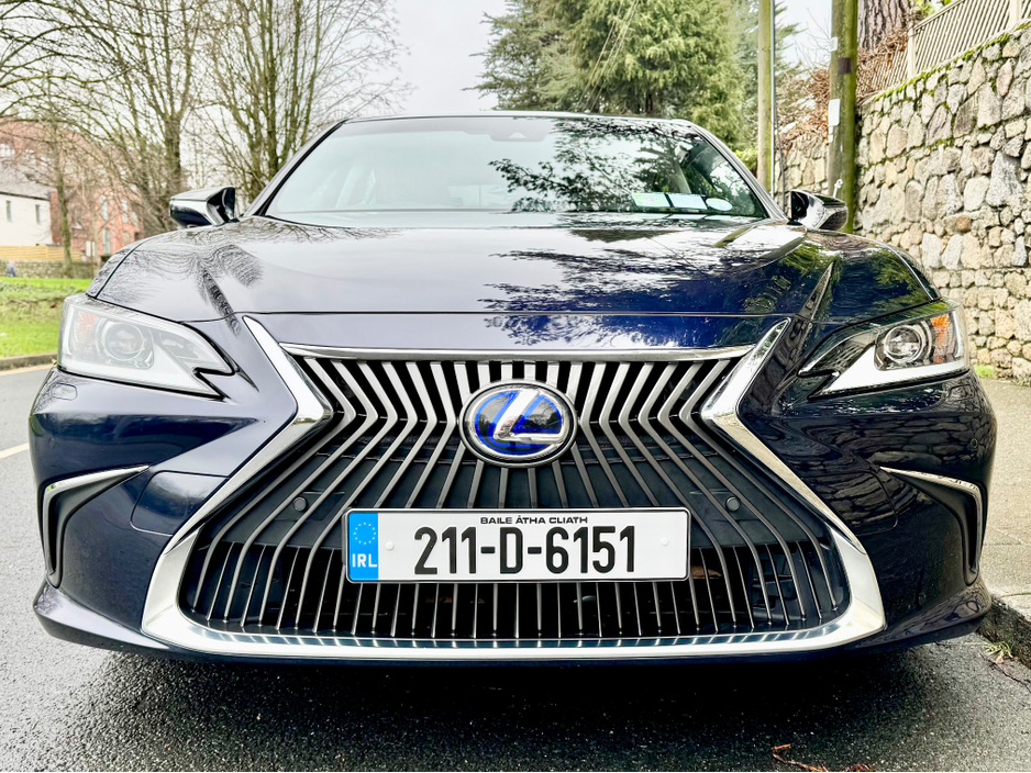 2021 Lexus ES 300 H DYNAMICS!! 1 YR HYBRID WARRANTY !! €29,900