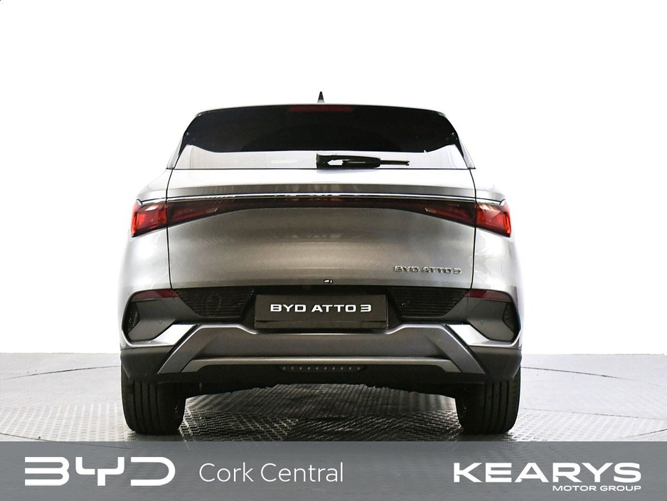 2024 BYD ATTO 3 - image 2