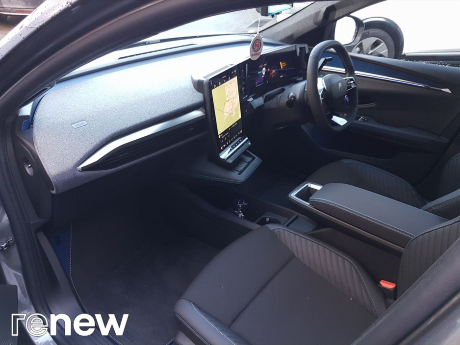 2026 Renault Scenic iconic esprit Alpine 87kWh 220hp €47,995