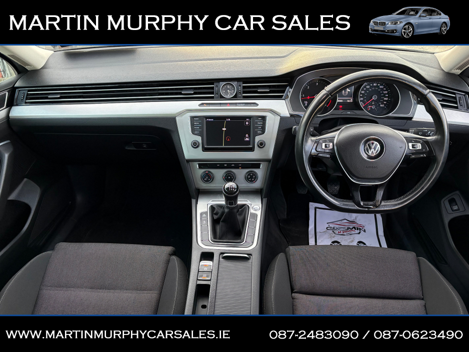 2015 Volkswagen Passat - image 11