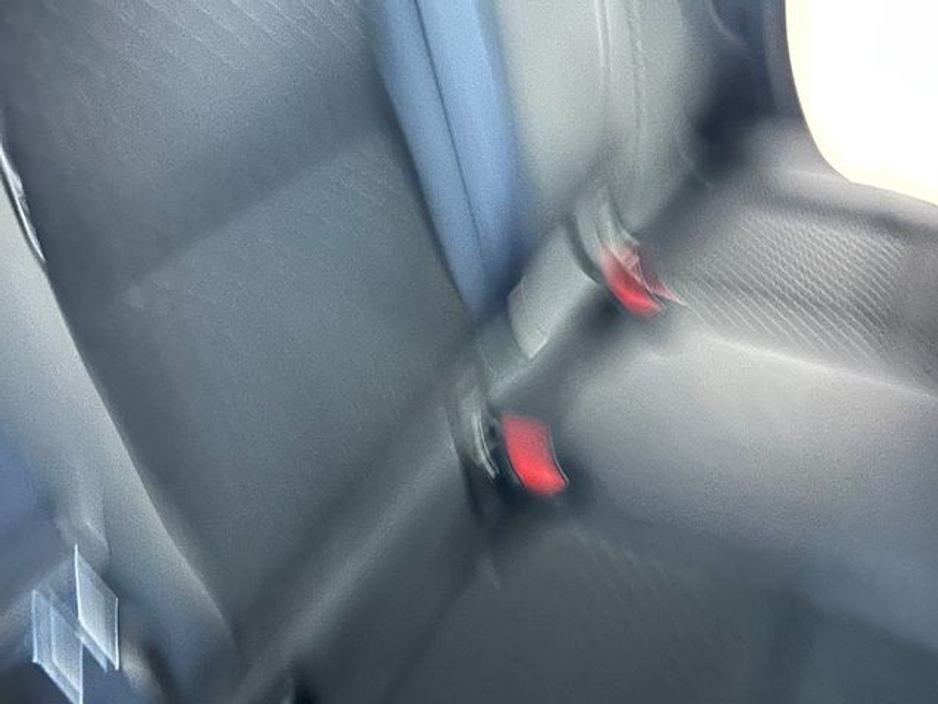 2025 Nissan Juke - image 11