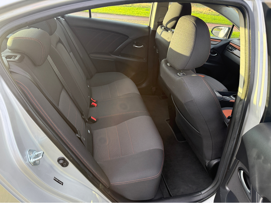 2015 Toyota Avensis 1.6 D LUNA 4DR €117,800