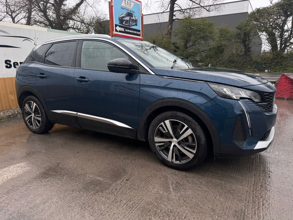 2022 Peugeot 3008 - image 11