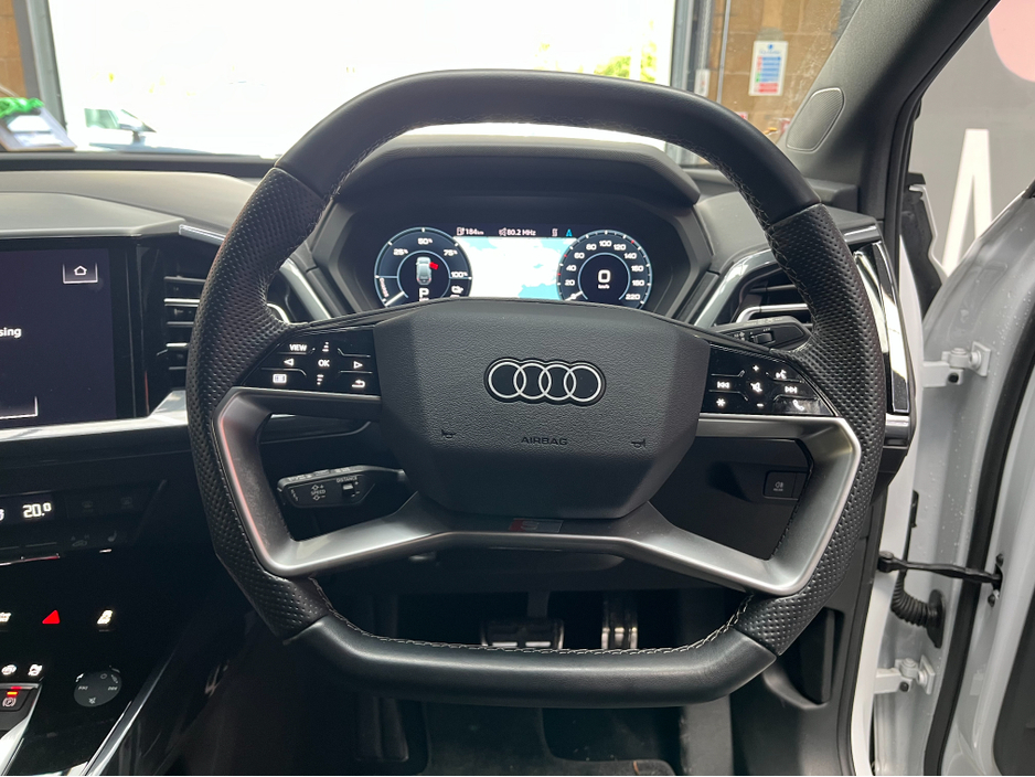 2023 Audi Q4 e-tron - image 9