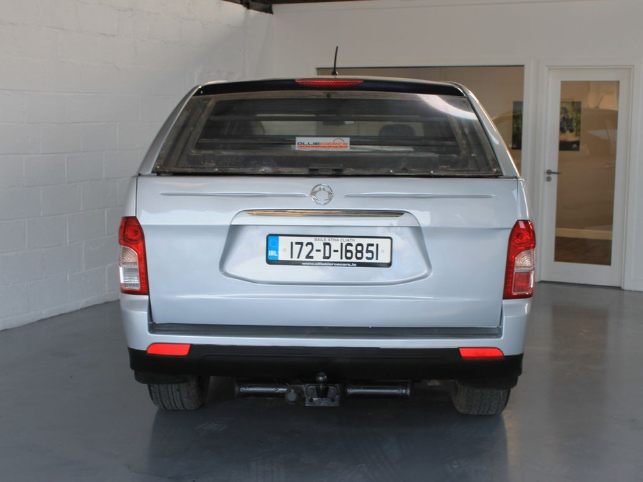 2017 Ssangyong Korando Sports EX 4X4 Crewcab Pick UP 4DR €13,500