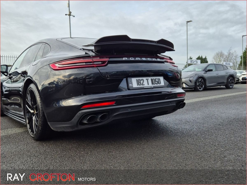 2018 Porsche Panamera Panamera 4 E Hybrid €59,950
