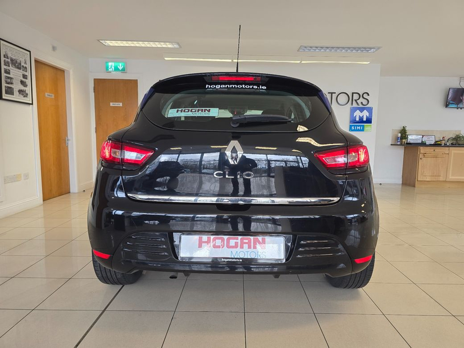 2018 Renault Clio Dynamique NAV 1.2 Petr 4DR