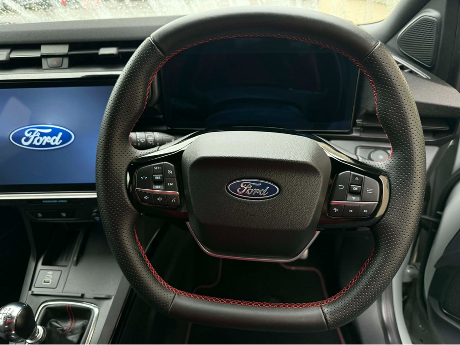 2025 Ford Puma - image 12