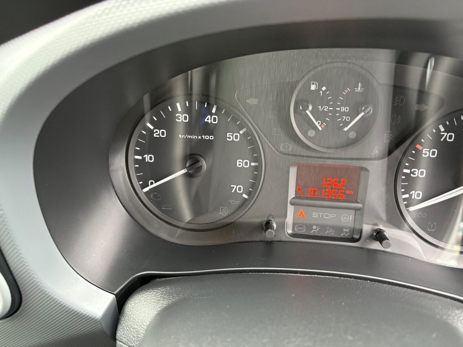 2019 Peugeot Partner  €10,995