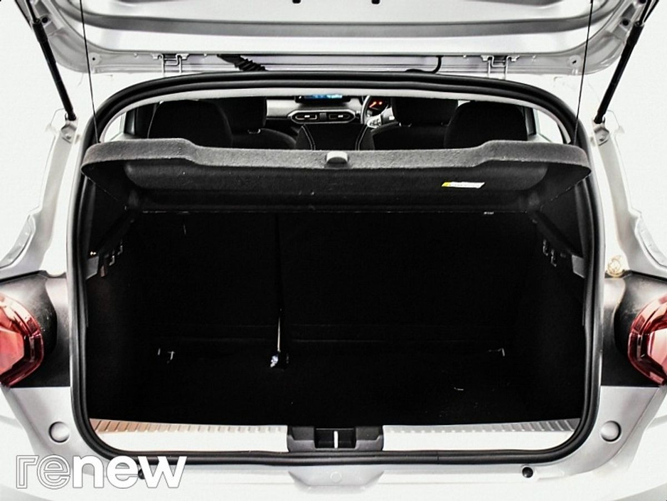 2023 Dacia Sandero Stepway - image 12