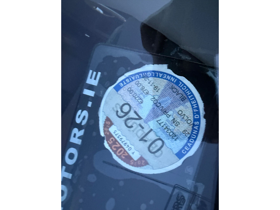 2012 Volvo S60 - image 11