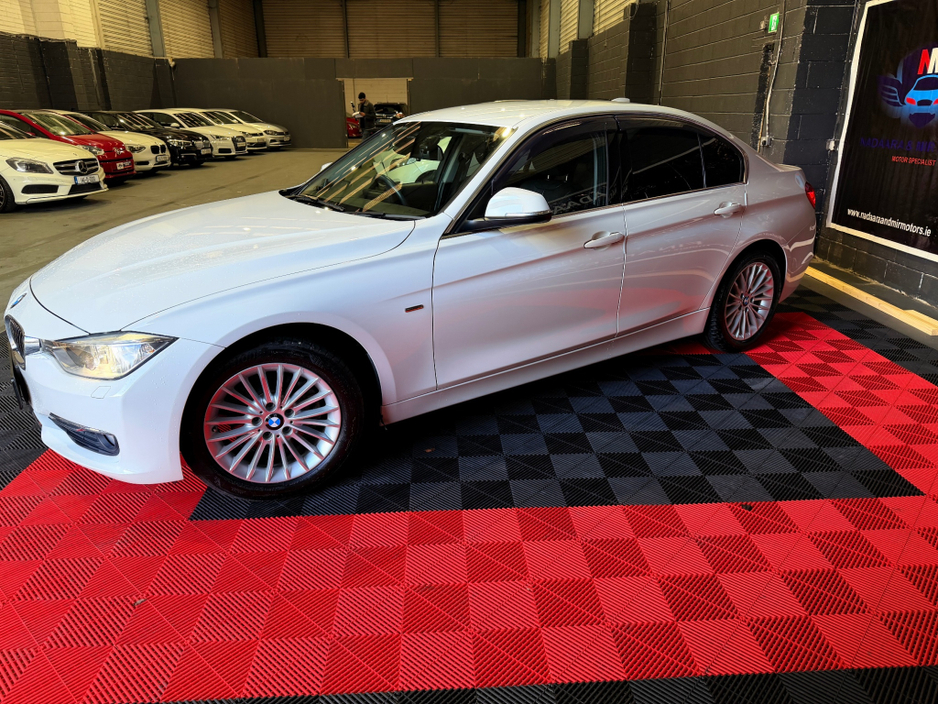 2015 BMW 3 Series 4d 320D LUXURY (AUTO) €16,249