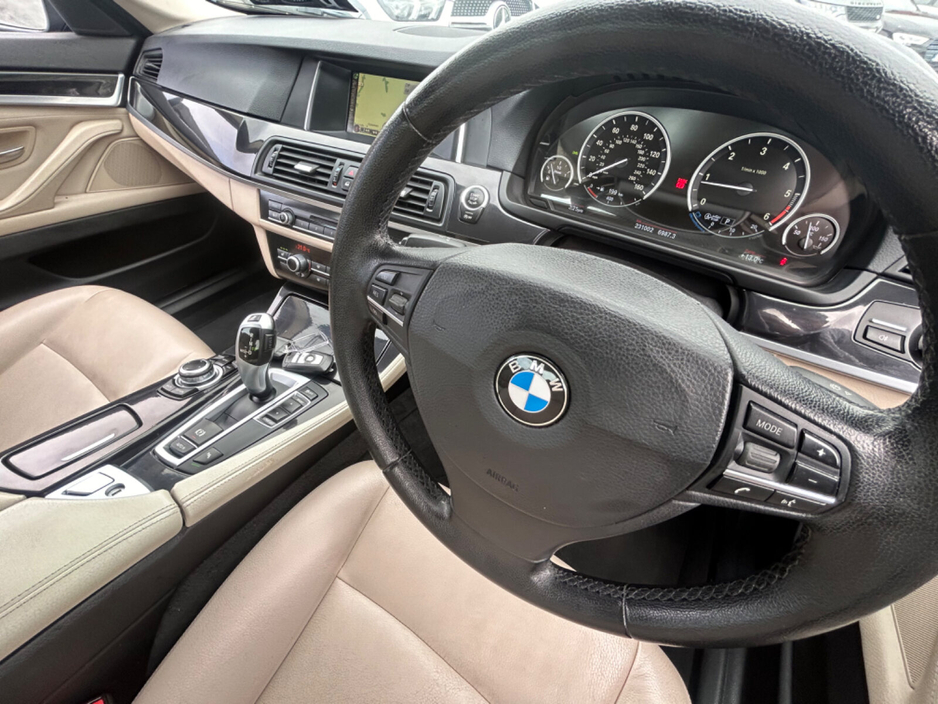 2015 BMW 5 Series - image 10