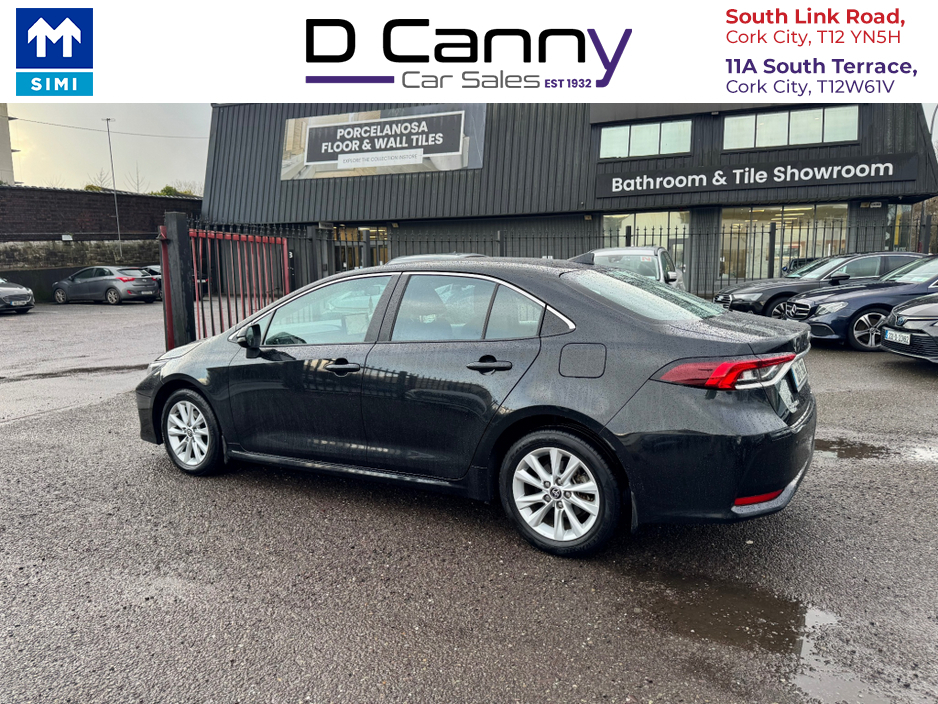 2023 Toyota Corolla LUNA SALOON 4DR AUTO €25,950