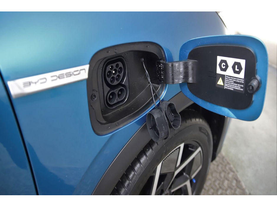 2023 BYD ATTO 3 ATTO 3 DESIGN *BI-TONE LEATHER*EL.SUNROOF*360 PAN CAMERA* €25,890