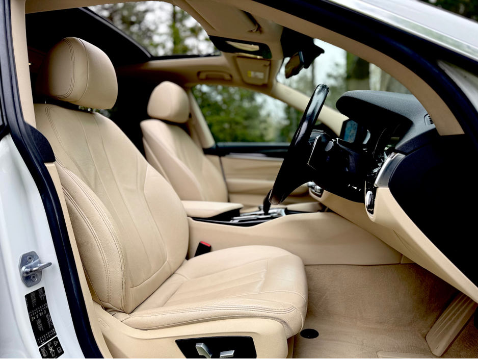 2018 BMW 6 Series - image 21