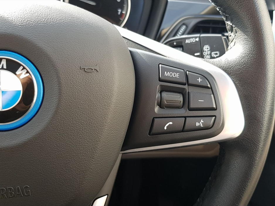 2022 BMW X1 - image 15