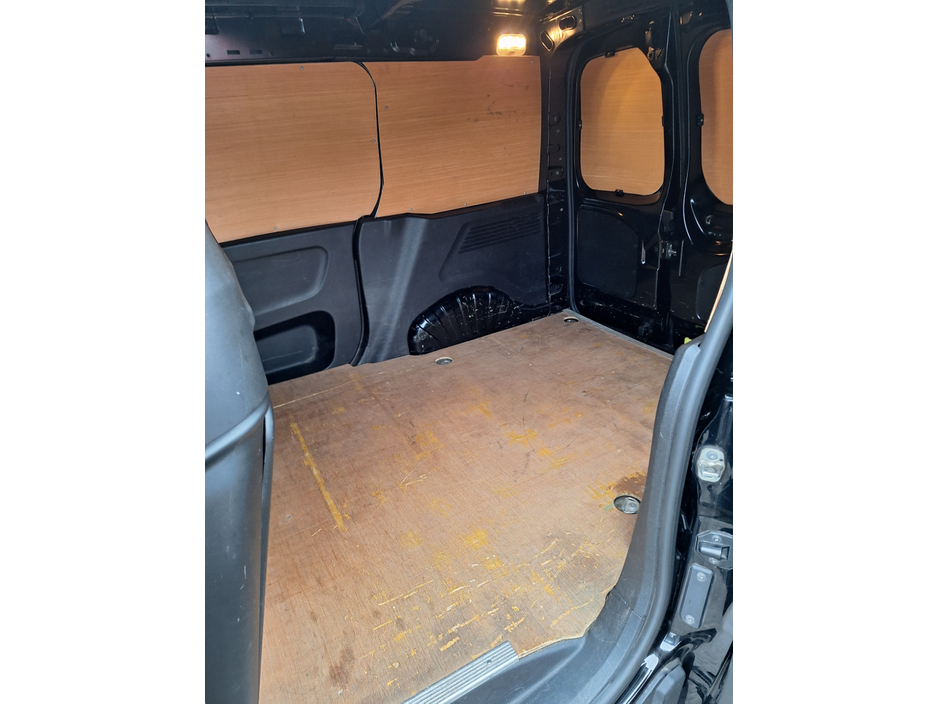 2022 Vauxhall Combo 2000 SPORTIVE TD L1H1 €13,500