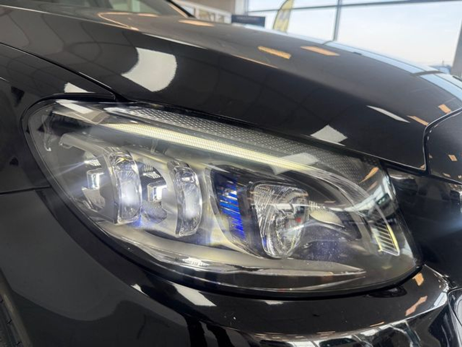 2019 Mercedes-Benz C Class - image 20