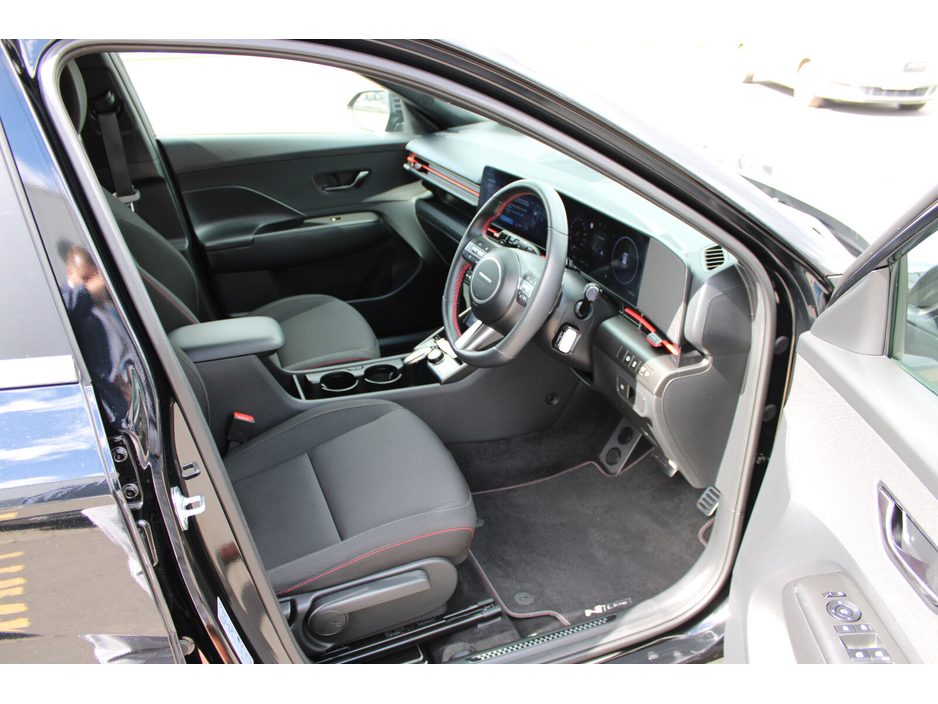 2024 Hyundai Kona - image 11