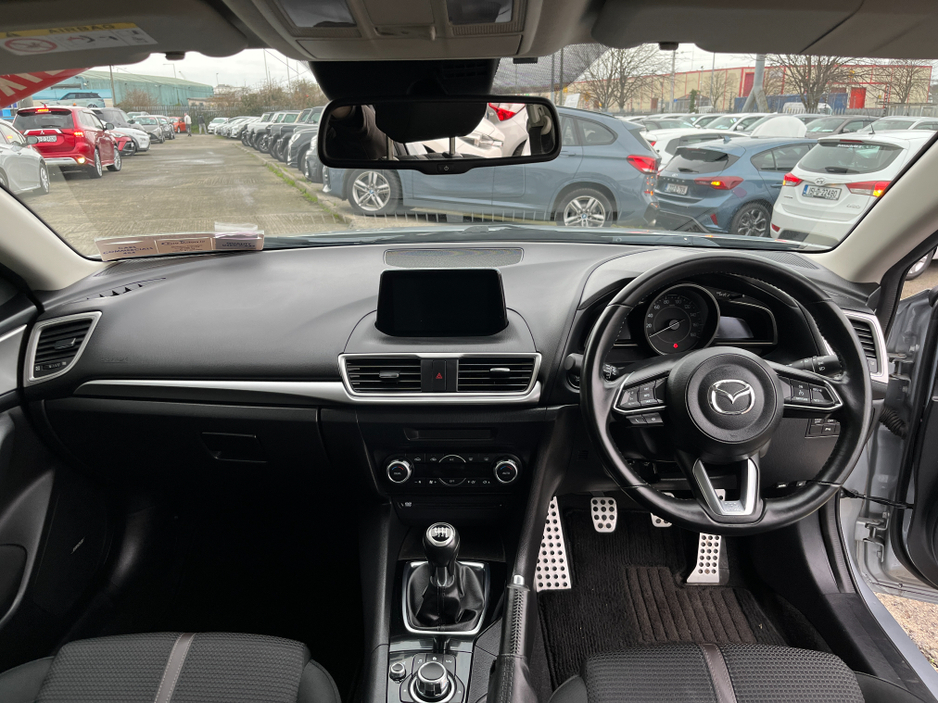2018 Mazda Mazda3 AXELA/MAZDA 3 S 1.5 PETROL MANUAL //LOW MILES//BOSE SOUND//KEYLESS ENTRY//REVERSE CAMERA// €14,950