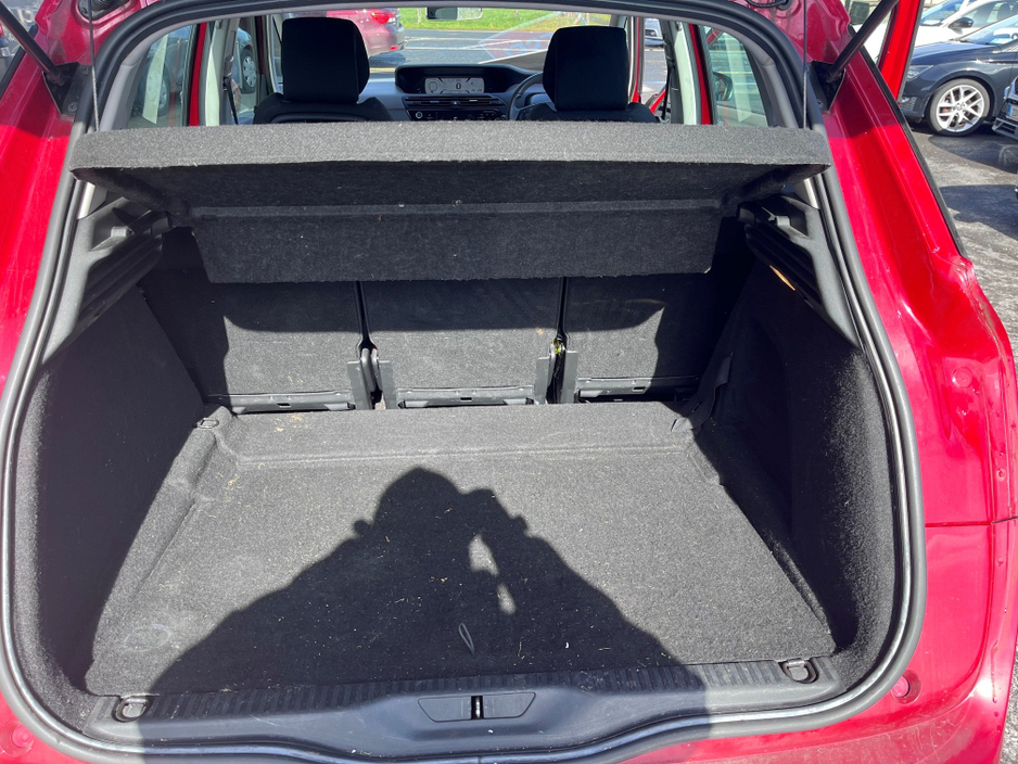 2014 Citroen C4 Picasso - image 19