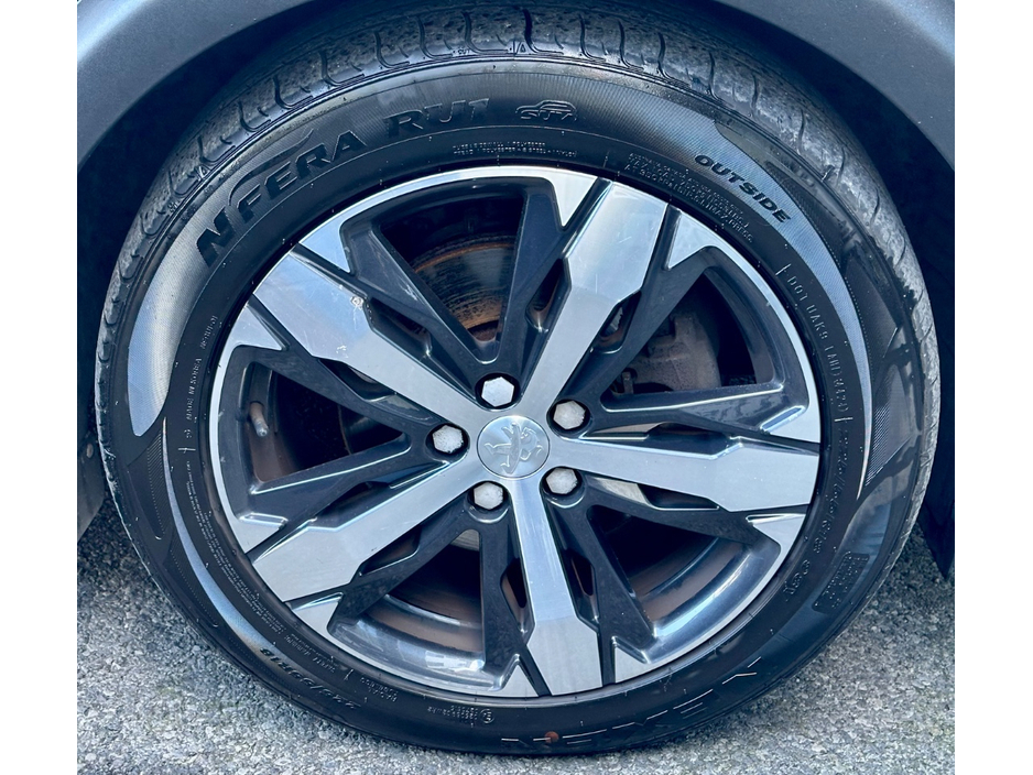 2019 Peugeot 5008 - image 29