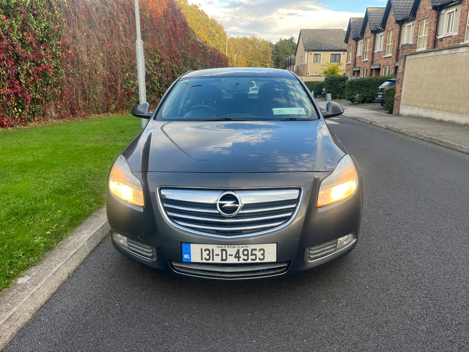 2013 Opel Insignia 2.0CDTI 130PS SC €4,450
